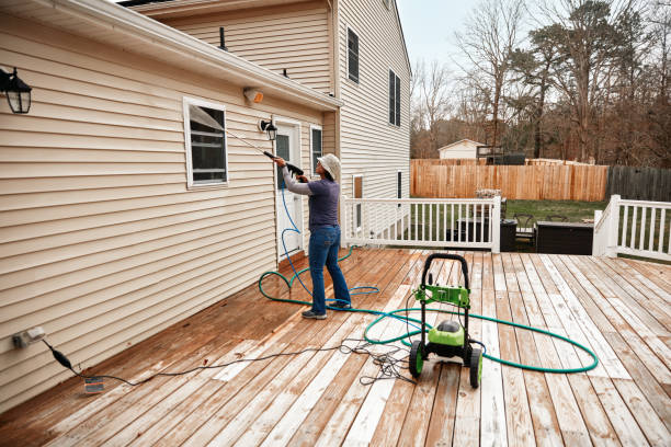 Best Sidewalk Pressure Washing  in Port Angeles, WA